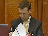 Медведев готов сменить спичрайтера: поэтесса Поллыева ему разонравилась