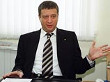 Адвокат Ходорковского Вадим Клювгант заявил по завершении слушаний в среду, что защита намеренно не стала прерывать свидетеля Рыбина, хотя он и давал показания, не относящиеся к рассматриваемому делу, заостряя внимание на тех эпизодах, Адвокат Ходорковского Вадим Клювгант заявил по завершении слушаний в среду, что защита намеренно не стала прерывать свидетеля Рыбина, хотя он и давал показания, не относящиеся к рассматриваемому делу, заостряя внимание на тех эпизодах,