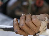 После землетрясения на Суматре девушка 40 часов провела под завалами и выжила После землетрясения на Суматре девушка 40 часов провела под завалами и выжила