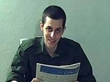 В Израиле показана только что полученная запись с Гиладом Шалитом: он выглядит здоровым, но изможденным В Израиле показана только что полученная запись с Гиладом Шалитом: он выглядит здоровым, но изможденным