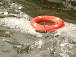 На Клязьменском водохранилище моторная лодка на полном ходу врезалась в берег - погибла женщина