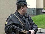 В Дербенте саперы разминируют машину с большим количеством взрывчатки В Дербенте саперы разминируют машину с большим количеством взрывчатки