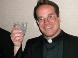 Шведский пастор совершил отпевание в пьяном виде. Родственники умершей требуют компенсации