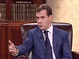 В феврале 2009 года Медведев заявил, что в связи с кризисом будет регулярно информировать население о ситуации в стране в эфире ведущих российских телеканалов