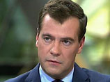 Медведев: соцобязательства государство исполнит, несмотря на кризис