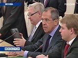 "Надеюсь, - сказал Лавров, - что проделанная работа позволит нам сегодня продуктивно поработать в ходе этого первого раунда, переговорив в рамках созданной президентами двух стран двусторонней комиссии" "Надеюсь, - сказал Лавров, - что проделанная работа позволит нам сегодня продуктивно поработать в ходе этого первого раунда, переговорив в рамках созданной президентами двух стран двусторонней комиссии"
