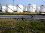 Ожидается, что строительство будет закончено в 2012 году. Ранее "Роснефть" сообщала, что завод может быть введен в эксплуатацию уже в 2011 году