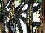 МВД опровергает данные о криминальной сходке на похоронах Япончика
МВД опровергает данные о криминальной сходке на похоронах Япончика