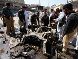 В пакистанском городе Кохат на северо-западе страны террорист-смертник подорвал заминированный автомобиль рядом с отделением полиции