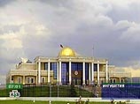 Журналисты смогли благополучно покинуть республику, благодаря помощи президента Юнус-Бека Евкурова и оппозиционеру Макшарипу Аушеву Журналисты смогли благополучно покинуть республику, благодаря помощи президента Юнус-Бека Евкурова и оппозиционеру Макшарипу Аушеву