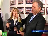 Президент Сербии может быть оштрафован за распитие шампанского на стадионе Президент Сербии может быть оштрафован за распитие шампанского на стадионе