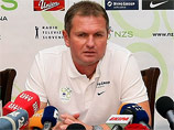 Тренер сборной Словении назвал россиян явными фаворитами стыковых матчей