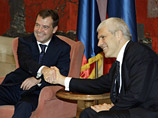 Документы подписаны после переговоров президентов России и Сербии Дмитрия Медведева и Бориса Тадича в расширенном составе