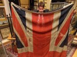 Единственный сохранившийся флаг Трафальгарской битвы продан