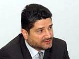 Премьер-министр Армении прокатился на тракторе и устроил ДТП Премьер-министр Армении прокатился на тракторе и устроил ДТП