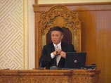 Монгольский премьер подал в отставку из-за гепатита С