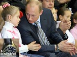 Премьер-министр Владимир Путин носит часы Blancpain, Leman Aqualung Grande Date. Согласно часовому каталогу Wristwatch Annual 2009, они стоят относительно немного - 10,5 тыс. долларов