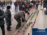 Пикет в память о жертвах трагедии "Норд-Оста" завершил череду траурных мероприятий в Москве
Пикет в память о жертвах трагедии "Норд-Оста" завершил череду траурных мероприятий в Москве