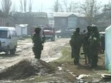 Силовики заметили банду примерно в 11:00 по московскому времени, когда прочесывали местность, в районе селения Дуранги Силовики заметили банду примерно в 11:00 по московскому времени, когда прочесывали местность, в районе селения Дуранги
