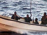 Преступники напали на судно на двух быстроходных катерах в тысяче километров от побережья Сомали