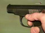 Телохранитель одного из коммерсантов расстрелял двух грабителей, один из которых скончался Телохранитель одного из коммерсантов расстрелял двух грабителей, один из которых скончался