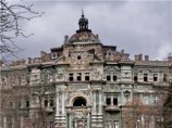 В центре Одессы горит здание-памятник архитектуры, погиб жилец дома