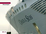 Крупнейший в мире круизный лайнер Oasis of the Seas спущен на воду