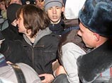 Литвинович и Лимонов отпущены из ОВД "Мещанское" Литвинович и Лимонов отпущены из ОВД "Мещанское"