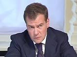 Медведев ужесточил наказание за мошенничество на рынке акций