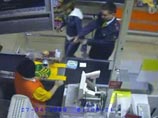 В Сети появилось письмо в защиту Евсюкова, подписанное покончившими с собой милиционерами В Сети появилось письмо в защиту Евсюкова, подписанное покончившими с собой милиционерами
