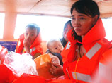 Более 500 тысяч человек в трех провинциях были эвакуированы из зоны тайфуна заблаговременно, сотни рыболовецких судов были вытащены на берег в качестве меры предосторожности, всем малым рыболовным судам был запрещен выход в море
