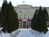 До назначения Книжника одну из ключевых в арсеньевской городской администрации должность заместителя по экономическим вопросам мэра Арсеньева занимал Владимир Левин, потом выдвиженец из Владивостока До назначения Книжника одну из ключевых в арсеньевской городской администрации должность заместителя по экономическим вопросам мэра Арсеньева занимал Владимир Левин, потом выдвиженец из Владивостока