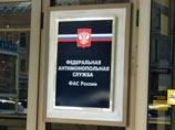 ФАС оштрафовала "Лукойл" на 6,5 млрд рублей за завышенные цены на бензин ФАС оштрафовала "Лукойл" на 6,5 млрд рублей за завышенные цены на бензин
