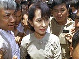 Напомним, лидер мьянманской оппозиции и лауреат Нобелевской премии мира Аун Сан Су Чжи провела под стражей 14 лет. Последний раз она была осуждена в минувшем августе
