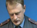 "Выбранный способ, форма и время публикации видеообращения свидетельствуют о том, что Дымовский пользуется поддержкой со стороны третьих сил", - заявил в понедельник "Интерфаксу" источник в департаменте собственной безопасности (ДСБ) МВД РФ "Выбранный способ, форма и время публикации видеообращения свидетельствуют о том, что Дымовский пользуется поддержкой со стороны третьих сил", - заявил в понедельник "Интерфаксу" источник в департаменте собственной безопасности (ДСБ) МВД РФ