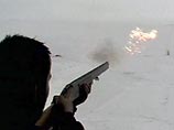 Канадский подросток почти сутки провел на льдине с двумя белыми медведями Канадский подросток почти сутки провел на льдине с двумя белыми медведями