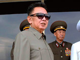 Бессменный лидер КНДР Ким Чен Ир имеет в своем распоряжении целых 6 личных поездов, состоящих в общей сложности из 90 бронированных вагонов