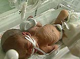 Тринадцать детей из тысячи родившихся живыми не доживают в России до пяти лет, что значительно больше, чем в развитых странах, но меньше, чем в среднем по странам СНГ, Центральной и Восточной Европы Тринадцать детей из тысячи родившихся живыми не доживают в России до пяти лет, что значительно больше, чем в развитых странах, но меньше, чем в среднем по странам СНГ, Центральной и Восточной Европы
