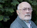 В Англии скончался актер и певец Эдвард Вудворд, исполнивший главную роль в фильме "Плетеный человек" В Англии скончался актер и певец Эдвард Вудворд, исполнивший главную роль в фильме "Плетеный человек"