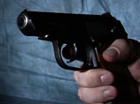 Уральский милиционер случайно застрелил коллегу, а потом убил себя Уральский милиционер случайно застрелил коллегу, а потом убил себя