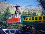 Боевики в Кабардино-Балкарии взорвали подстанцию и трос канатной дороги Боевики в Кабардино-Балкарии взорвали подстанцию и трос канатной дороги