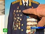 В Москве задержана женщина, укравшая генеральский китель с орденами прославленного летчика