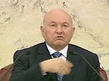 Мэр Лужков разрешил московским правозащитникам занимать помещения, откуда их собирались выселить Мэр Лужков разрешил московским правозащитникам занимать помещения, откуда их собирались выселить