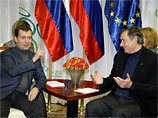 Медведев и президент Словении в перерыве матча успели обсудить важные дела