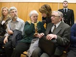 Ходорковский надеется на Медведева. Но Путин боится заключенного, утверждает мать олигарха Ходорковский надеется на Медведева. Но Путин боится заключенного, утверждает мать олигарха