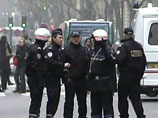 В центре Парижа неизвестный снайпер устроил бойню: 1 погиб, двое ранены
