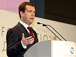 Медведев агитирует зарубежных министров транспорта инвестировать в российские дороги