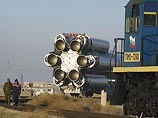 Роскосмос в понедельник был вынужден перенести запуск ракеты-носителя "Протон-М" с европейским спутником Eutelsat-W7 с космодрома Байконур на неопределенное время