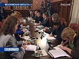 Медведев защитил Путина от "специфических" нападок Лукашенко, посоветовав тому быть более сдержанным Медведев защитил Путина от "специфических" нападок Лукашенко, посоветовав тому быть более сдержанным
