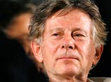 Полански должны освободить под залог в 4,5 млн долларов. После внесения режиссер будет освобожден из тюрьмы. Однако он должен оставаться в Швейцарии, дожидаясь решения суда по его делу об экстрадиции в США Полански должны освободить под залог в 4,5 млн долларов. После внесения режиссер будет освобожден из тюрьмы. Однако он должен оставаться в Швейцарии, дожидаясь решения суда по его делу об экстрадиции в США